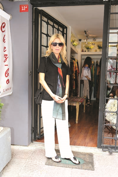 ŞEBNEM ÇAPA’DAN ÇUKURCUMA’DA İLKBAHAR/YAZ KOLEKSİYONU