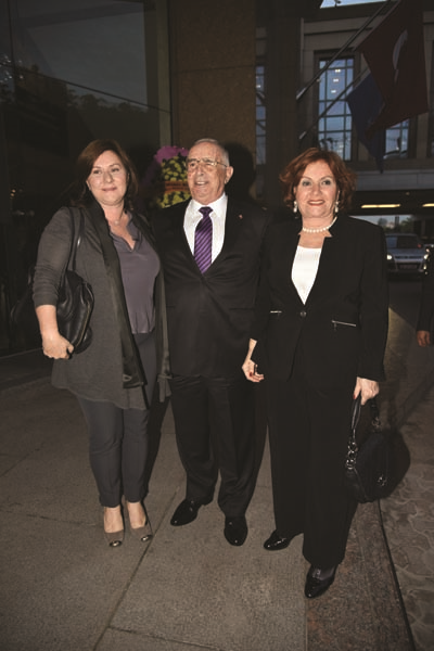 15. VEHBİ KOÇ ÖDÜLÜ’NÜN SAHİBİ  PROF. DR. KAMİL UĞURBİL 