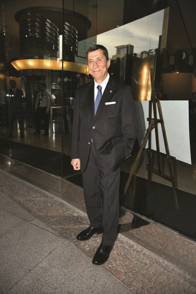 15. VEHBİ KOÇ ÖDÜLÜ’NÜN SAHİBİ  PROF. DR. KAMİL UĞURBİL 