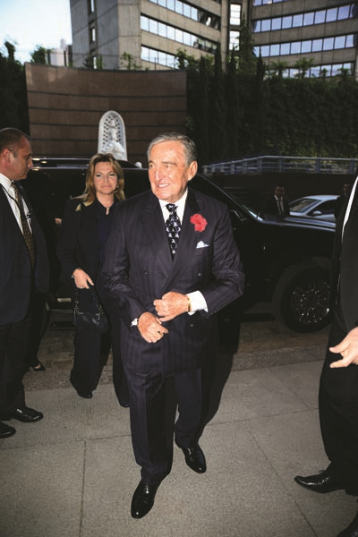 15. VEHBİ KOÇ ÖDÜLÜ’NÜN SAHİBİ  PROF. DR. KAMİL UĞURBİL 