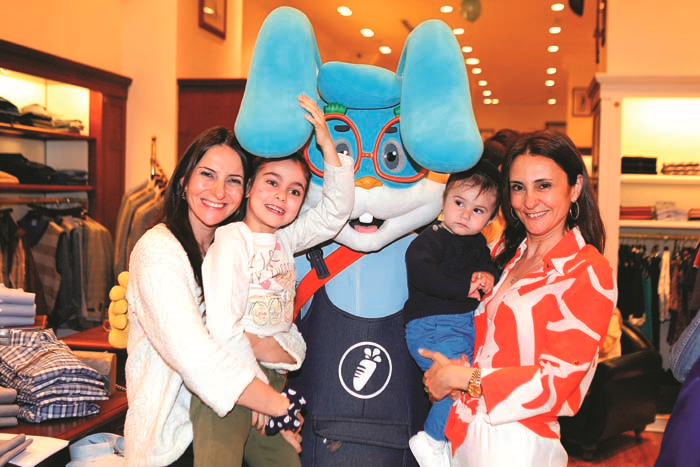 KURABİYE SÜSLEME ATÖLYESİ’NDE ÇOCUKLARA 23 NİSAN SÜRPRİZİ