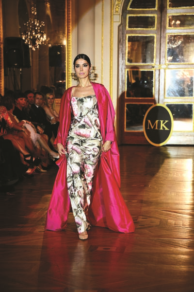 FRANSIZ SARAYI’NDA ÇOCUK EĞİTİM DERNEĞİ YARARINA 6 YAZ DEFİLESİ