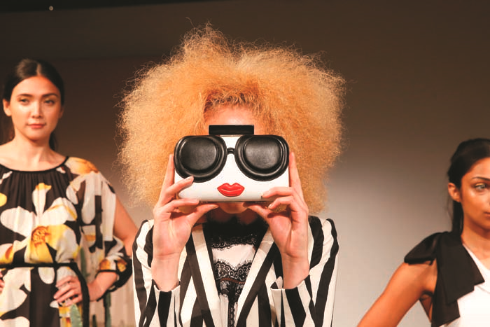 ÇANTANIZ BAHARIN COŞKUSUNU YANSITSIN