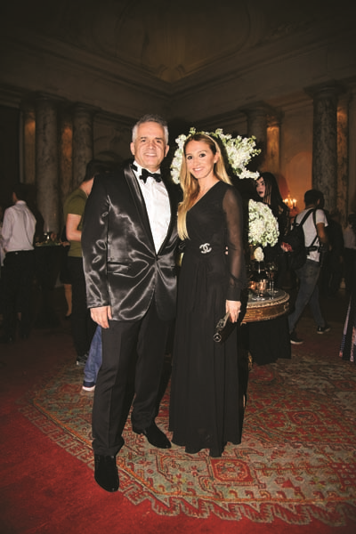 FRANSIZ SARAYI’NDA ÇOCUK EĞİTİM DERNEĞİ YARARINA 6 YAZ DEFİLESİ