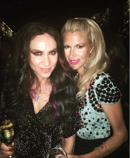 DERİN MERMERCİYE YENİ YAŞINDA SÜRPRİZ DOĞUM GÜNÜ