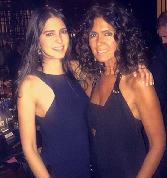 DERİN MERMERCİYE YENİ YAŞINDA SÜRPRİZ DOĞUM GÜNÜ