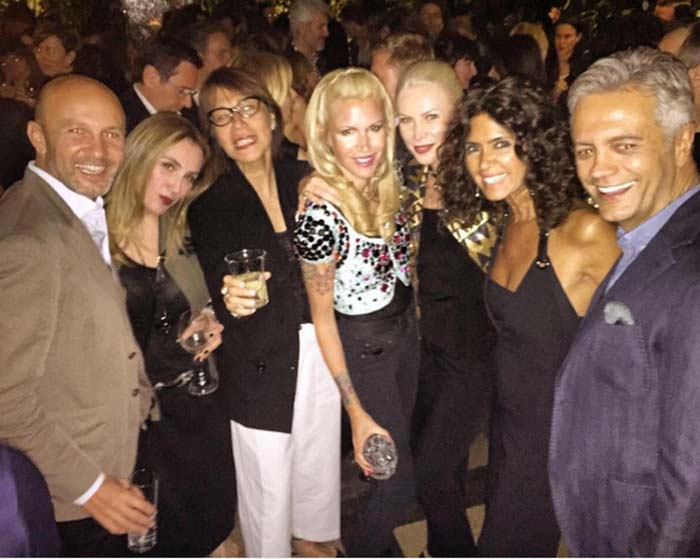 DERİN MERMERCİYE YENİ YAŞINDA SÜRPRİZ DOĞUM GÜNÜ