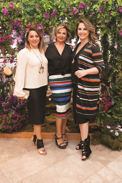 KELEBEKTEN ESİNLENEN DEĞİŞİMİ SİMGELEYEN TAKI KOLEKSİYONU