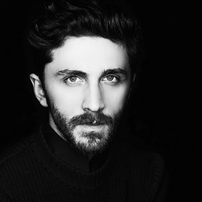 YILDIZLARIN GÖZDE TASARIMCISI DAVID KOMA İLHAM KAYNAKLARINI ANLATTI