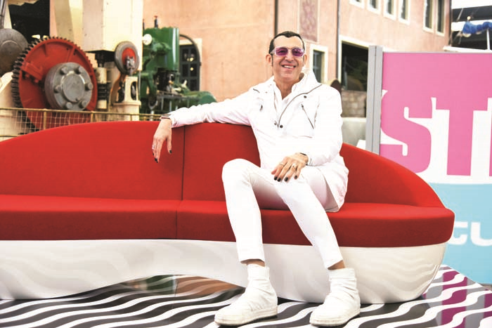 KARIM RASHID’İN KOLEKSİYONU KOÇ MÜZESİ’NDE TANITILDI
