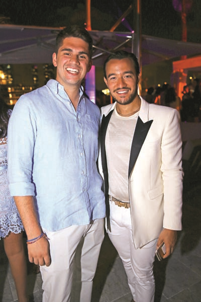 MIAMI’DE GÖRKEMLİ DAVETTEN ÇOK ÖZEL KARELER