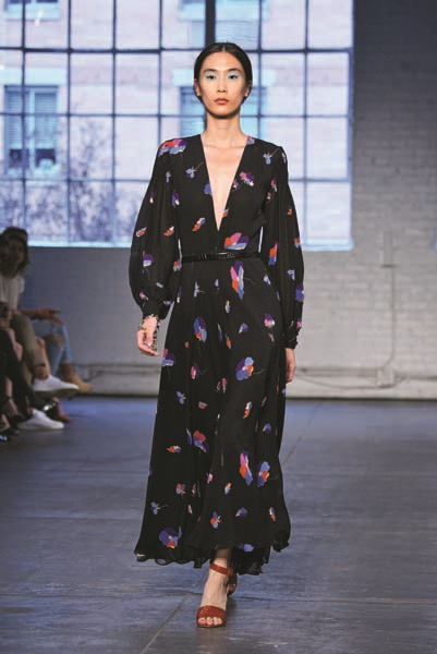 AMERİKALI TASARIMCI JILL STUART MODERN KADINLAR İÇİN TASARLIYOR