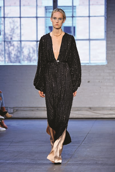 AMERİKALI TASARIMCI JILL STUART MODERN KADINLAR İÇİN TASARLIYOR