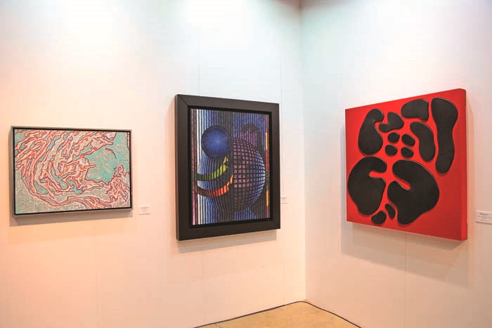 CONTEMPORARY ISTANBUL VE  ARALIK DERNEĞİ’NDEN İLKOKUL PROJESİNE DESTEK SERGİSİ 