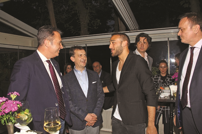 YENİ KOLEKSİYON TANITIMI NİŞANTAŞI’NDA BEĞENİYE SUNULDU