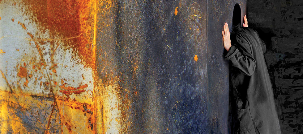 HEYKEL SANATÇISI HÜSEYİN ARDA’NIN “YAŞAM KÜPÜ”