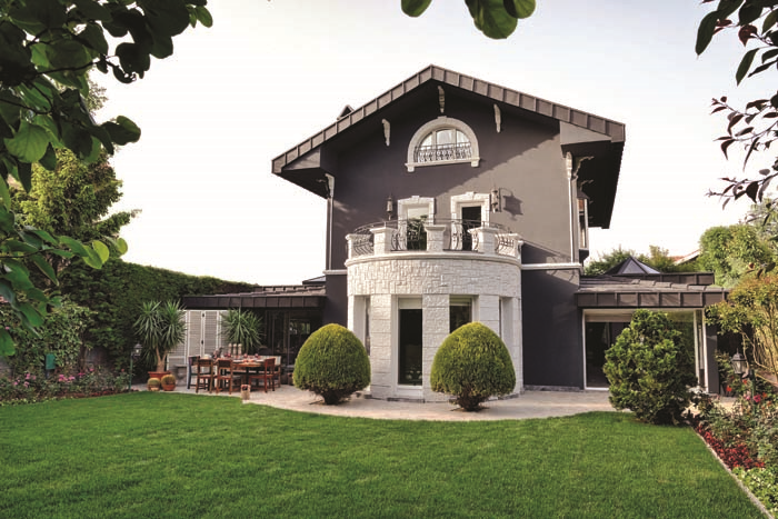 MUTLULUK  DETAYLARDA GİZLİDİR