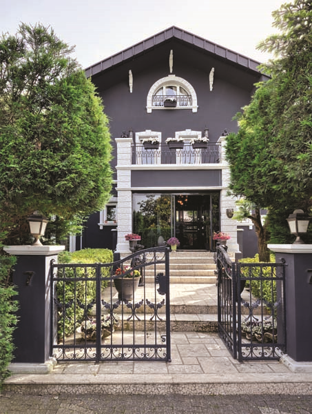 MUTLULUK  DETAYLARDA GİZLİDİR