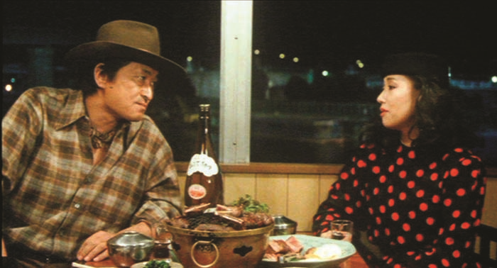 FİLM İZLEMEK HİÇ BU KADAR LEZZETLİ OLMAMIŞTI!