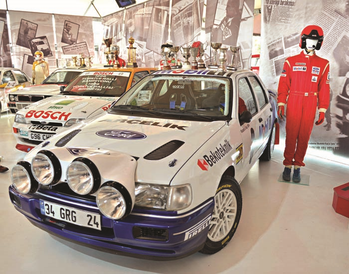 MUSTAFA V. KOÇ’UN TUTKUYLA  BAĞLI OLDUĞU İKİ HOBİSİ “HEM YERDE HEM GÖKTE”