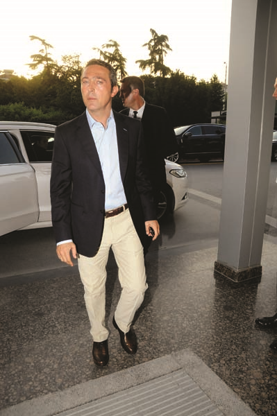 VELİEFENDİ HİPODROMU’NDA 21. VEHBİ KOÇ KOŞUSU