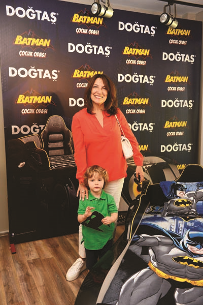 ANNELER VE ÇOCUKLARI “KARNE PARTİSİ”NDE EĞLENDİ