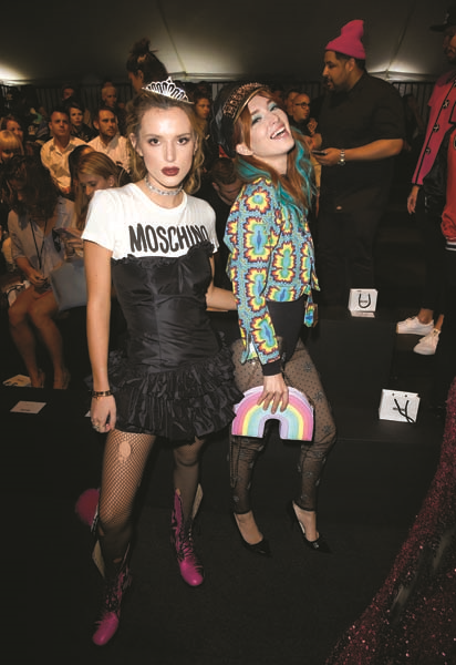 YENİ KOLEKSİYONA EĞLENCELİ TANITIM 