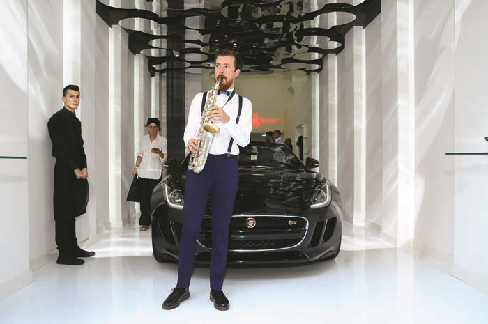 OTOMOBİL TUTKUNLARINA  MÜZİKLİ KAPANIŞ PARTİSİ