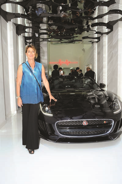 OTOMOBİL TUTKUNLARINA  MÜZİKLİ KAPANIŞ PARTİSİ