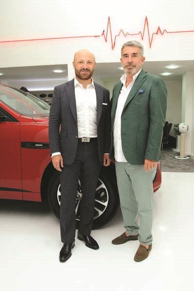 OTOMOBİL TUTKUNLARINA  MÜZİKLİ KAPANIŞ PARTİSİ