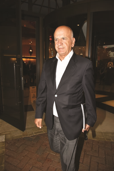 CEMİYETİN ÜNLÜ İSİMLERİ ALEM'İ ANLATTILAR