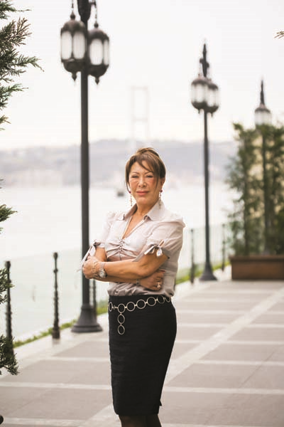 CEMİYETİN ÜNLÜ İSİMLERİ ALEM'İ ANLATTILAR