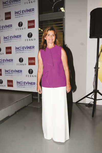 İSTANBUL MODERN’DE İNCİ EVİNER SERGİSİ
