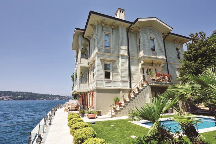 BOĞAZIN EN ESKİ SAKİNLERİNDEN HACI AHMET BEY YALISI