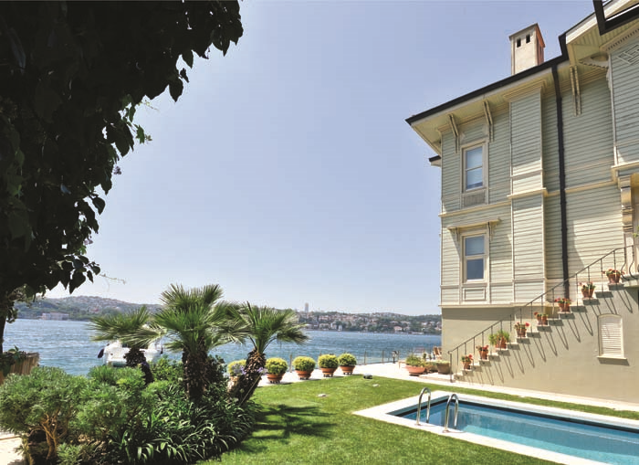 BOĞAZIN EN ESKİ SAKİNLERİNDEN HACI AHMET BEY YALISI