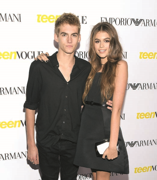 YENİ NESİL İKONLAR