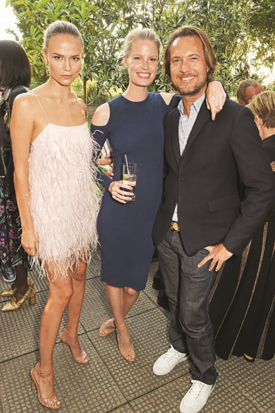 LONDRADAKİ AÇILIŞTA YILDIZLAR BULUŞTU