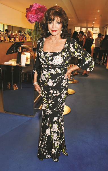 LONDRADAKİ AÇILIŞTA YILDIZLAR BULUŞTU