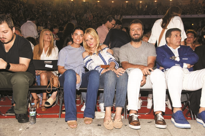 VODAFONE RED HARBİYE AÇIKHAVA’DA KENAN DOĞULU’DAN MUHTEŞEM KONSER