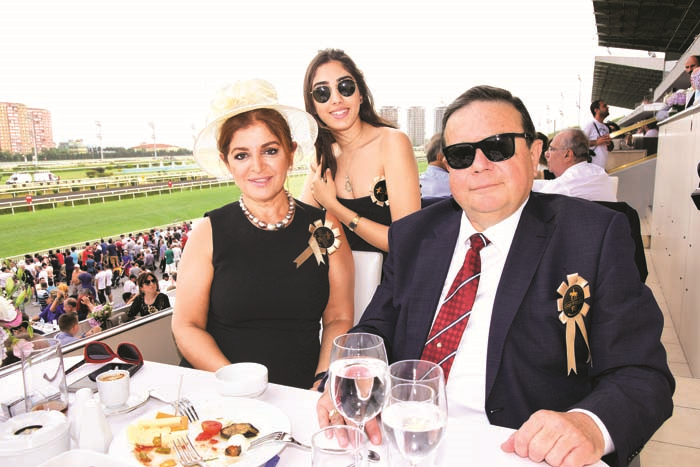 VELİ EFENDİ HİPODROMU’NDAKİ. GAZİ KOŞUSU, GRAYSTORM’UN 