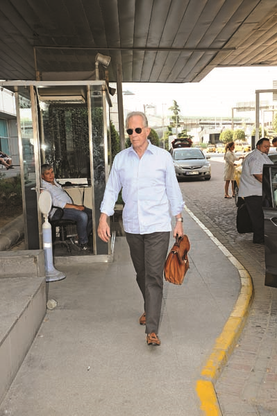 CEMİYETİN ÜNLÜ İSİMLERİNİN BAYRAM YOLCULUĞU