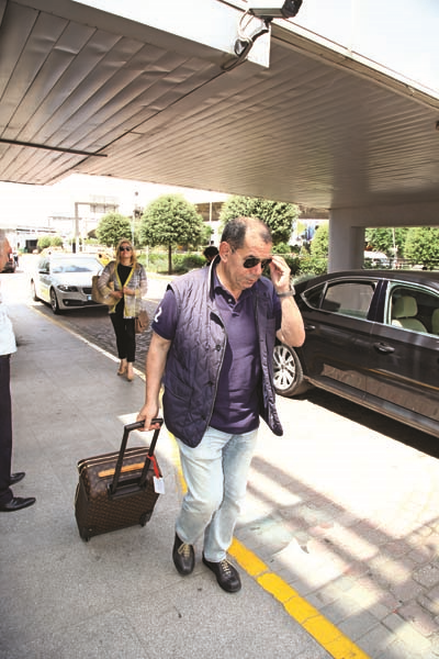 CEMİYETİN ÜNLÜ İSİMLERİNİN BAYRAM YOLCULUĞU