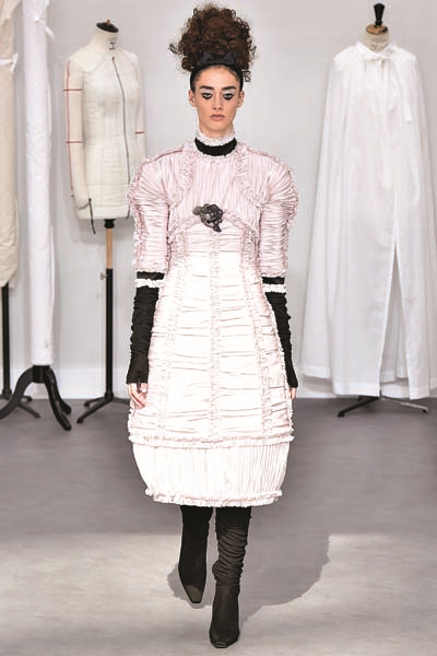 ALEM ‘PARİS FASHION WEEK’İ YAKINDAN TAKİP ETTİ