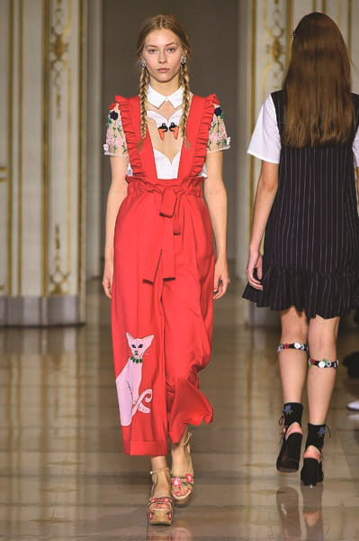 İTALYAN TASARIMCI VIVETTA PONTI 60’LI YILLARDAN İLHAM ALIYOR