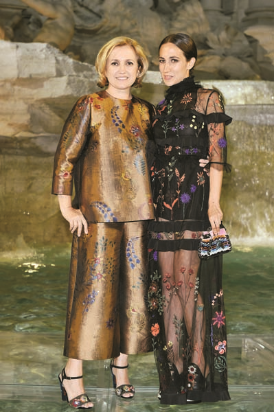 AŞK ÇEŞMESİNDE 90.YIL KUTLAMASI