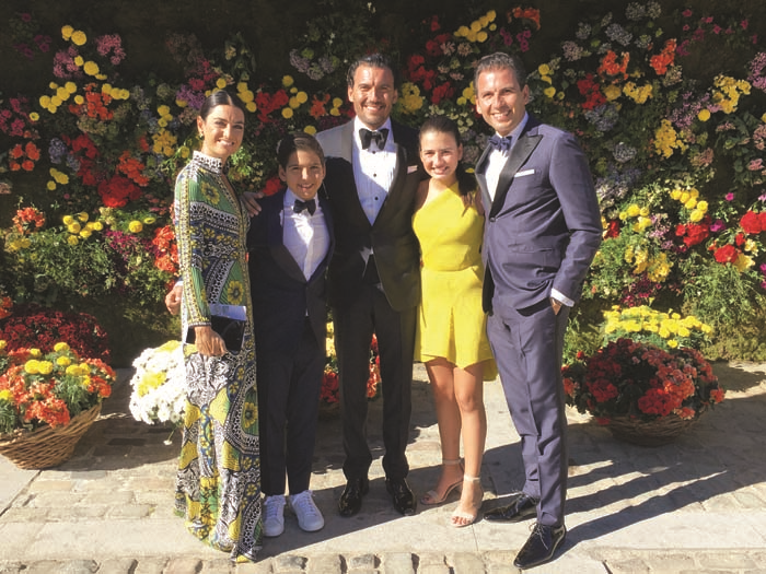 BARSELONA’DA 3 GÜN 3 GECE  MUHTEŞEM KIR DÜĞÜNÜ