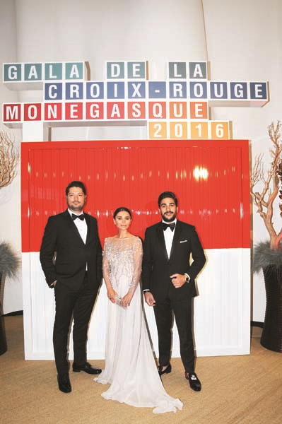 MONTE CARLO’DA  PRENS’DEN TERÖR MAĞDURLARINA ANLAMLI DESTEK