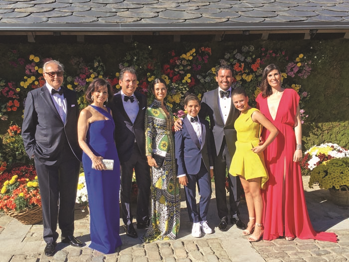 BARSELONA’DA 3 GÜN 3 GECE  MUHTEŞEM KIR DÜĞÜNÜ