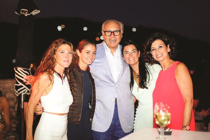 BARSELONA’DA 3 GÜN 3 GECE  MUHTEŞEM KIR DÜĞÜNÜ