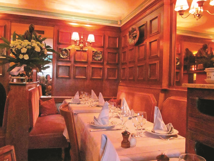 REZZAN BENARDETE, ZEYNEP MUTLU VE AYŞE BOYNERİN LÜKS TERCİHLERİ 